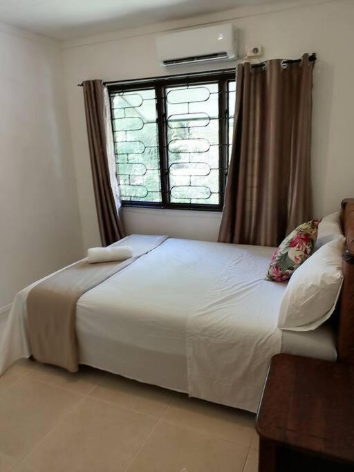 Private Nasoso 4 Bedroom House Nadi Buitenkant foto