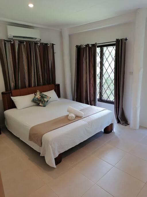Private Nasoso 4 Bedroom House Nadi Buitenkant foto